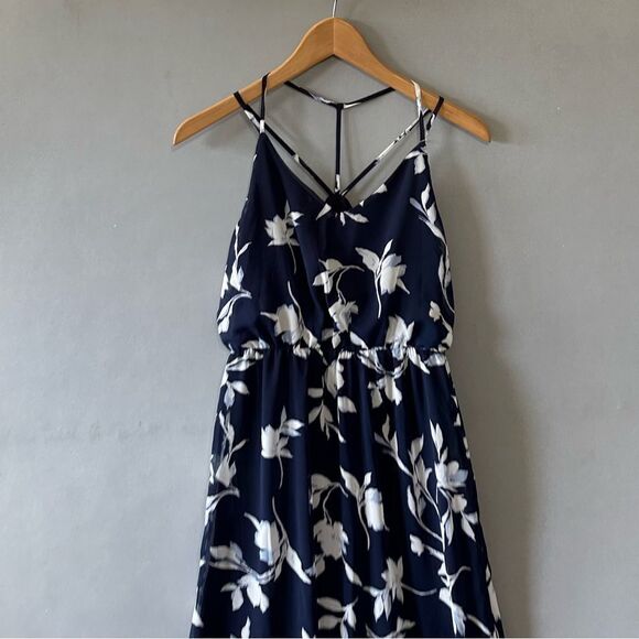 5 for $45  Sienna Sky Maxi Long Dress Size XS Floral Navy - Picture 3 of 5
